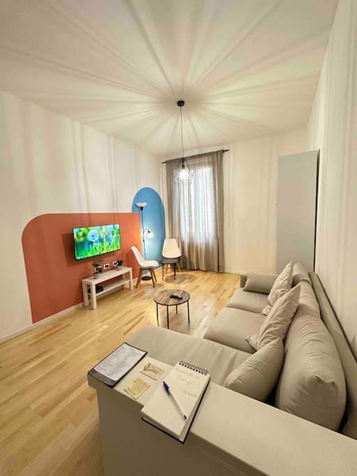 Trilocale Nuovo Via Palazzuolo Lägenhet Florens Exteriör bild